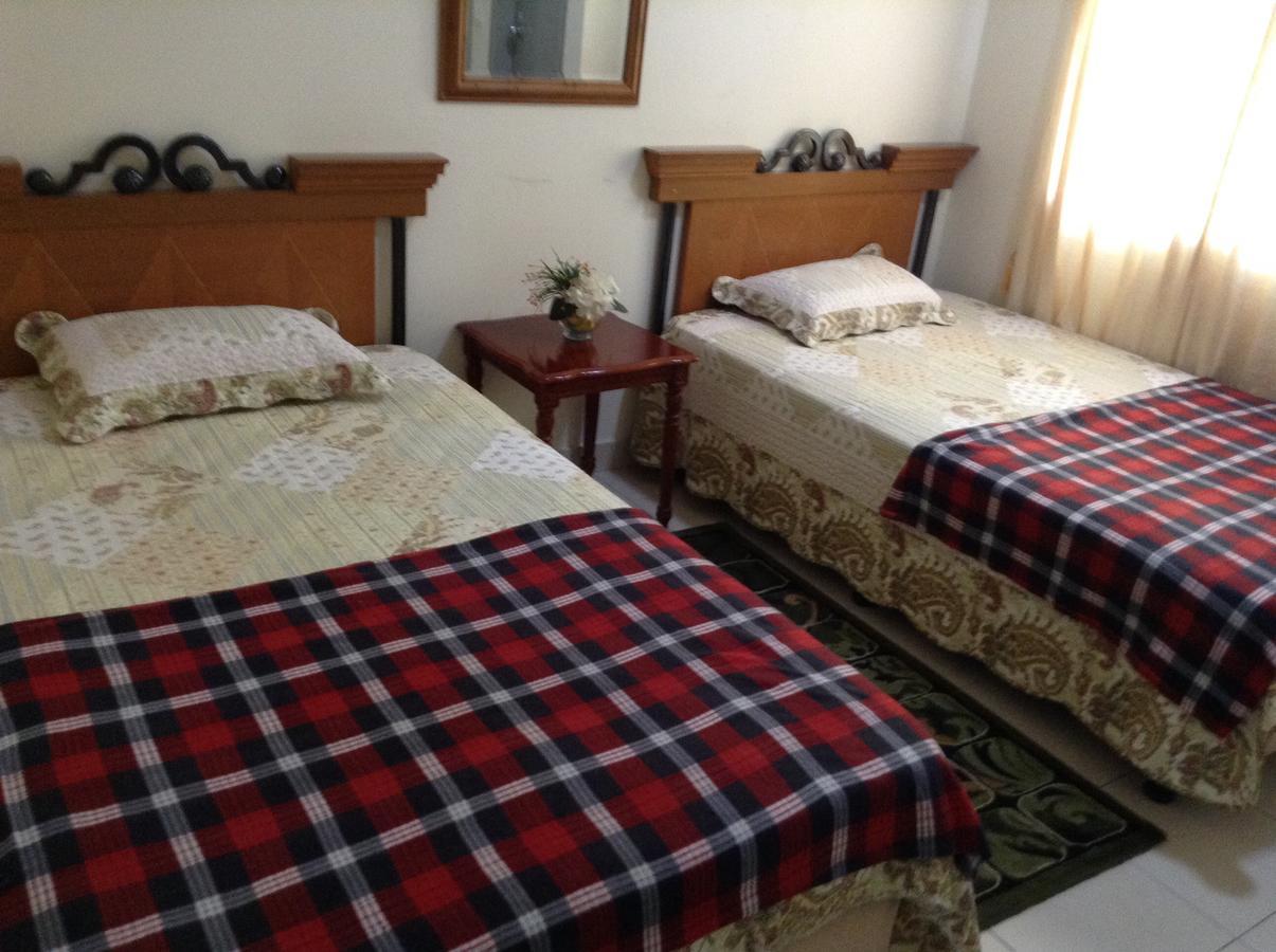 Kenanga Homestay Nilai Extérieur photo